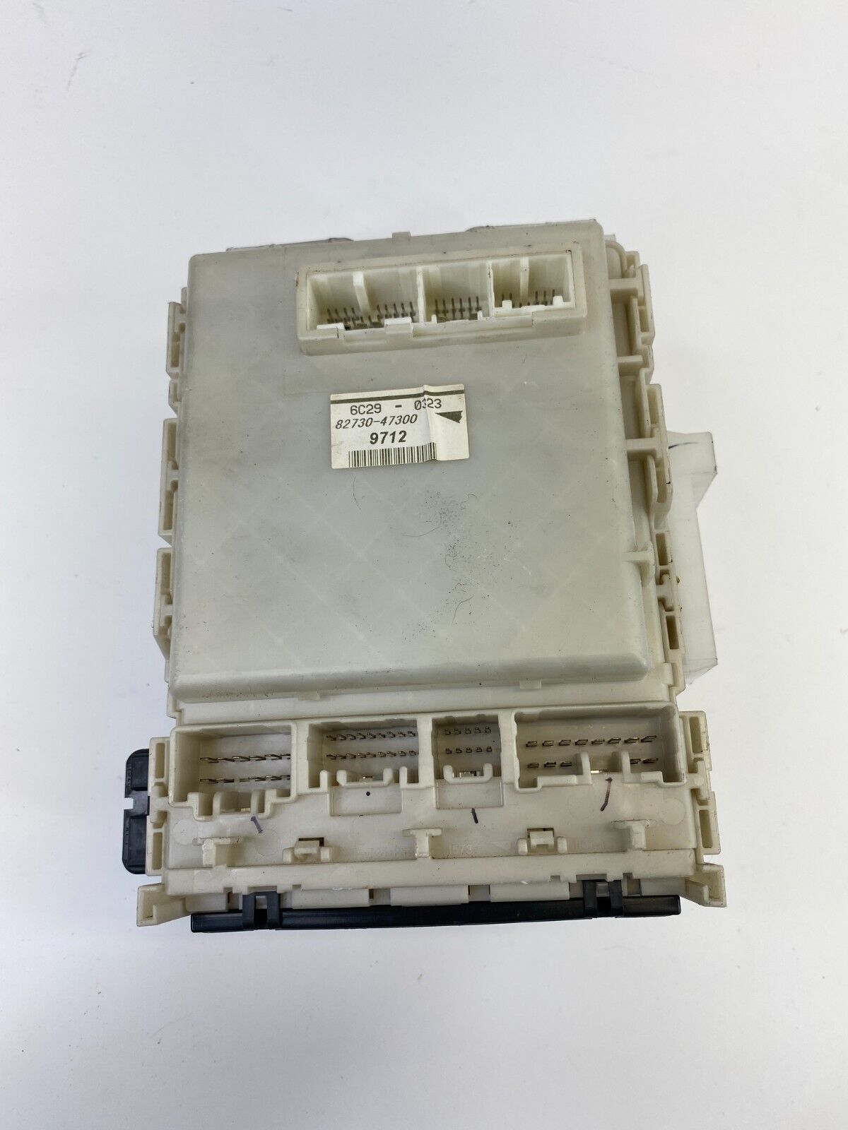 04-09 Toyota Prius Hybrid 1.5L AT Interior Dash Fuse Box Relay Unit 82730-47300