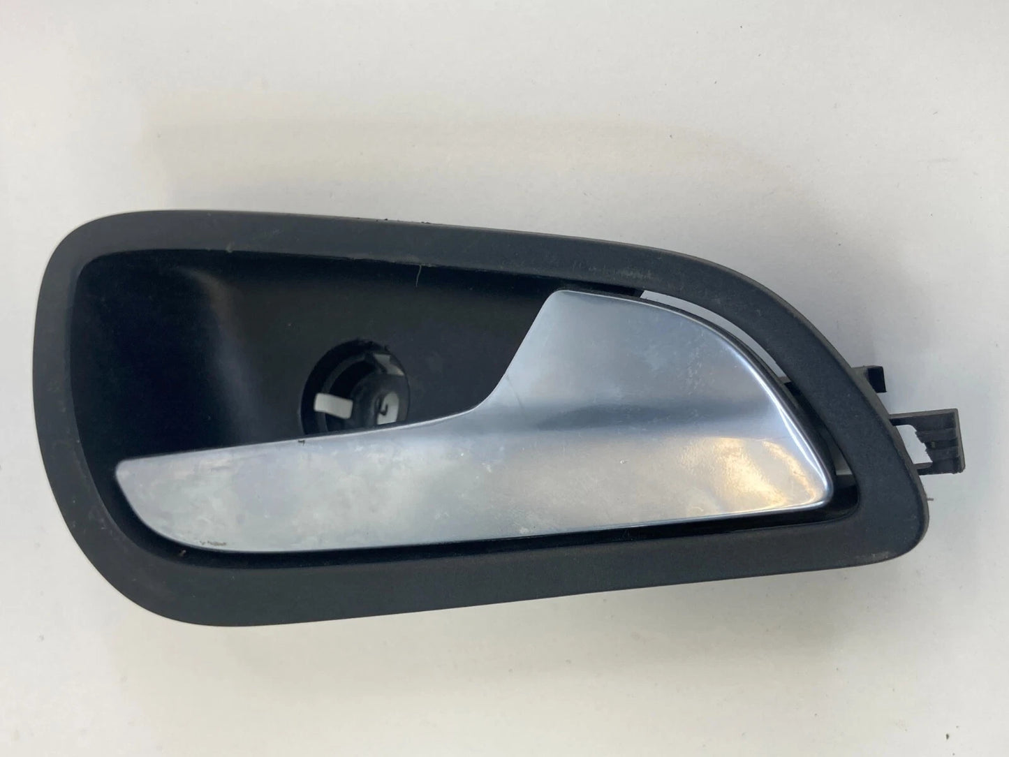 12-18 FORD FOCUS REAR RIGHT SIDE INNER INTERIOR DOOR HANDLE AM51-U22601-CDW OEM