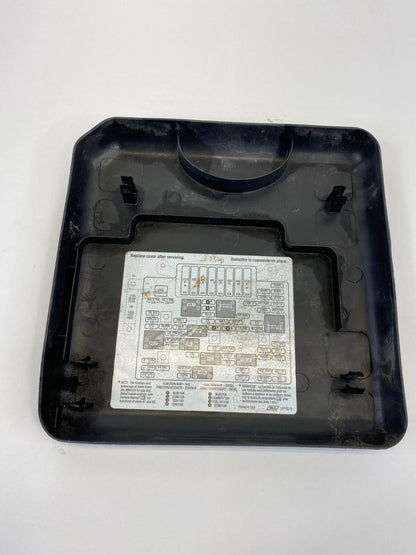 2000 GMC YUKON 5.3L 16V A/T ENGINE FUSE RELAY BOX COVER CAP LID 15770210 OEM