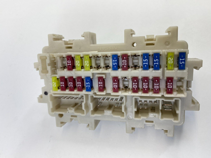 07-09 Nissan Altima Sedan Dash Fuse Box Relay Junction Block Unit C0835-JA00A