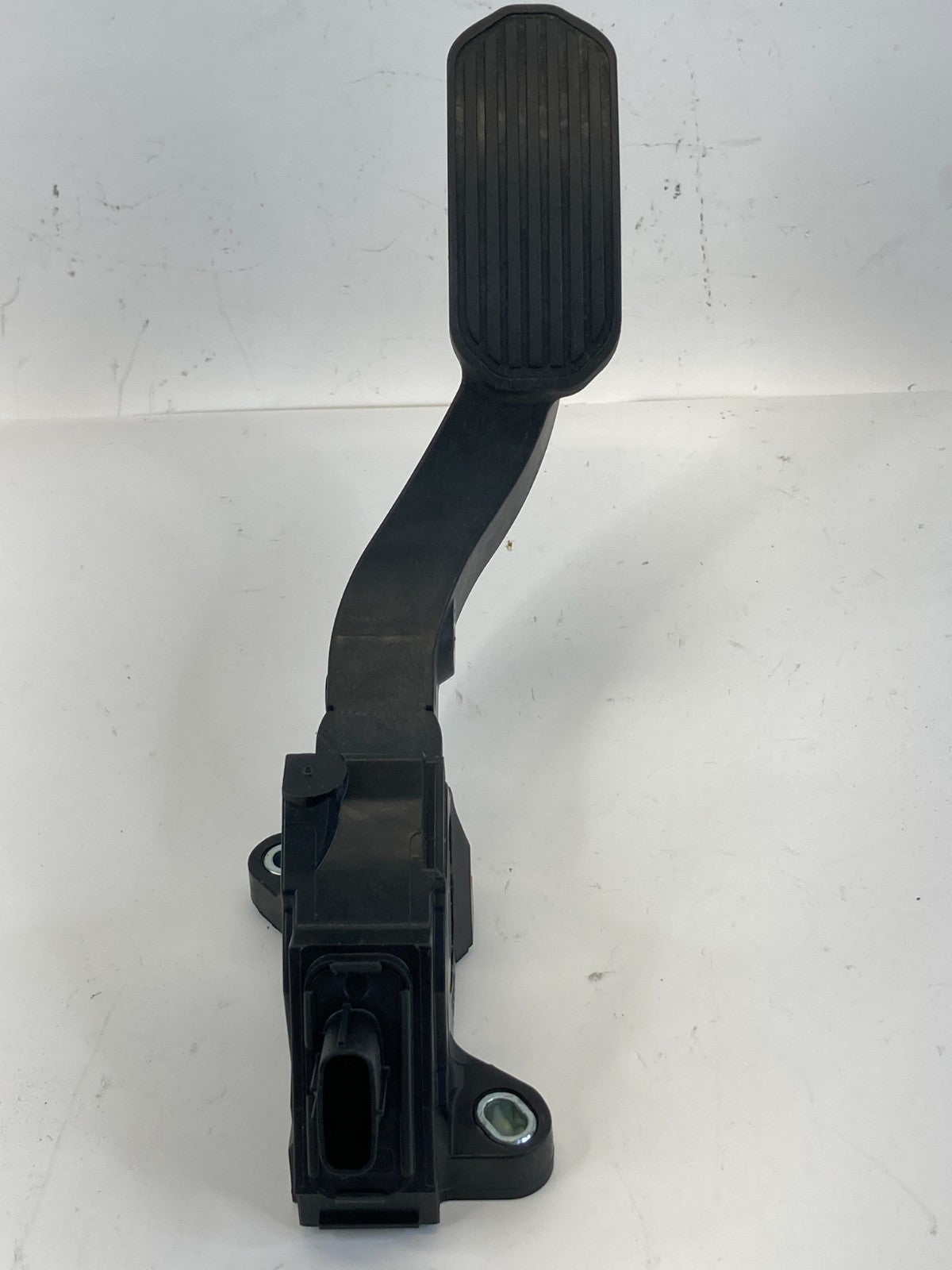 2014-2019 Toyota Corolla Gas Accelerator Pedal Assembly 78110-02250 OEM