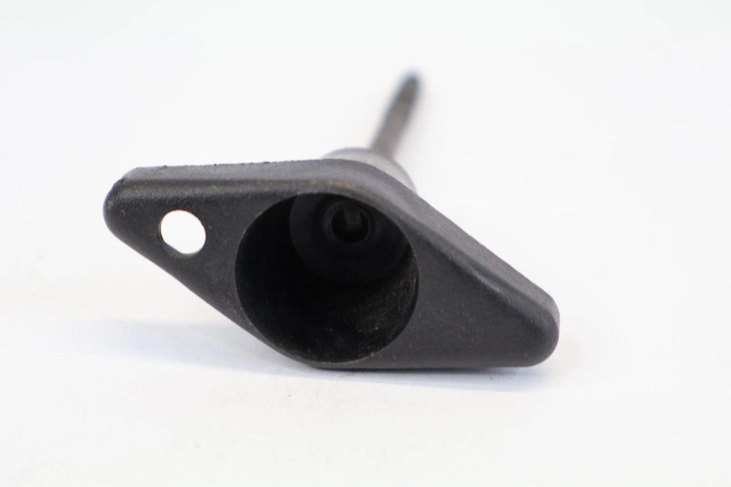 2009-2017 CHEVROLET TRAVERSE SPARE TIRE JACK STOWAGE RETAINER SCREW OEM
