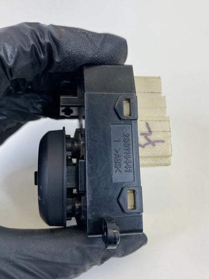 2014-2018 KIA FORTE MIRROR CONTROL BUTTON SWITCH ASSEMBLY 93530-A7100 OEM