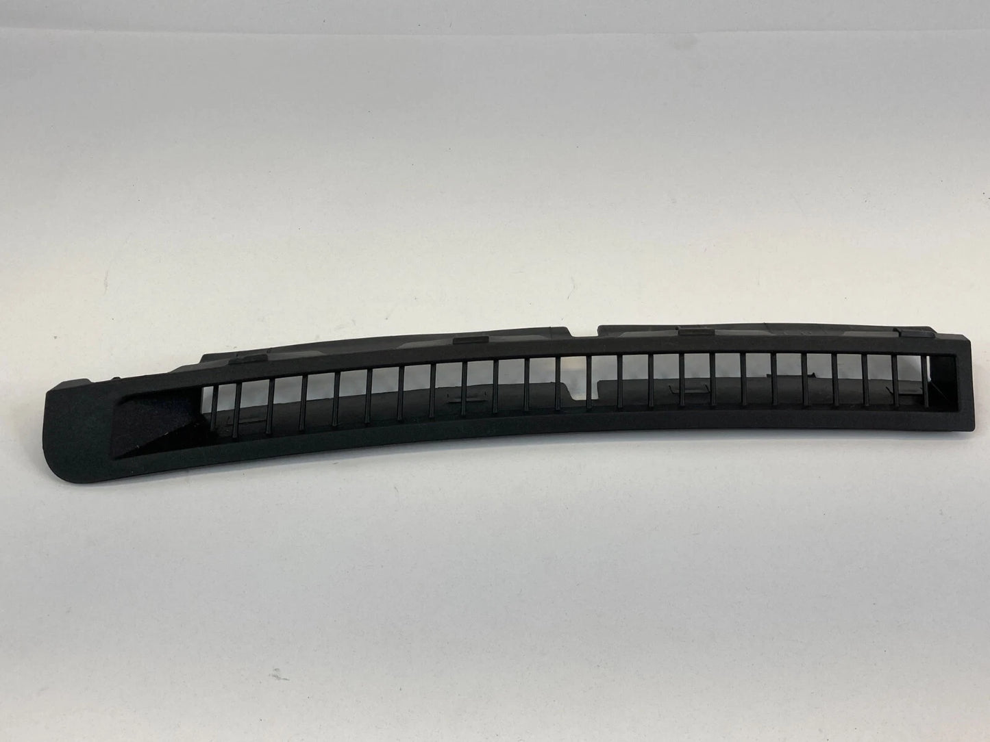 2007-2013 NISSAN ALTIMA DASH WINDSHIELD DEFROSTER LEFT NOZZLE GRILLE TRIM OEM