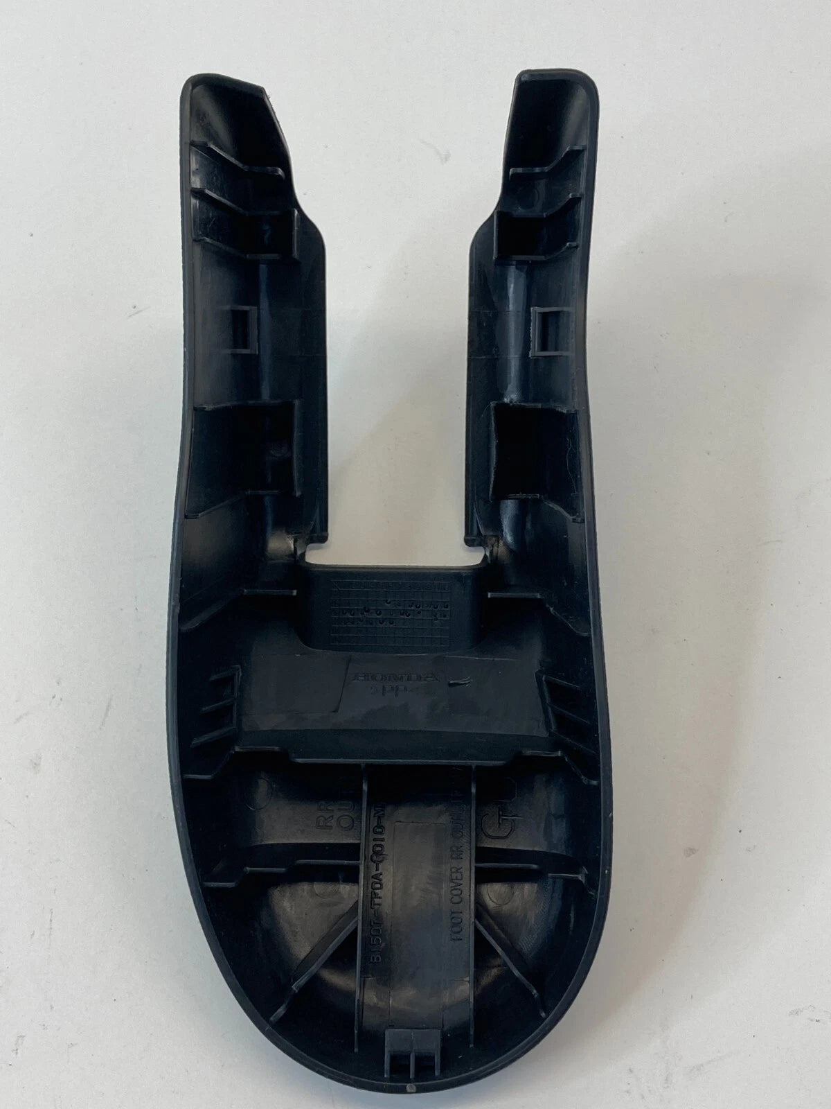 2009-2013 HONDA FIT DRIVER SEAT REAR LEFT OUTER TRACK COVER ASSEMBLY 81507-TF0