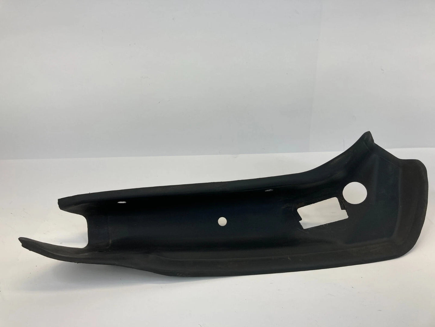 13-19 FORD ESCAPE REAR RIGHT TAILGATE TRUNK RUBBER SEAL COVER TRIM CJ54S45140A