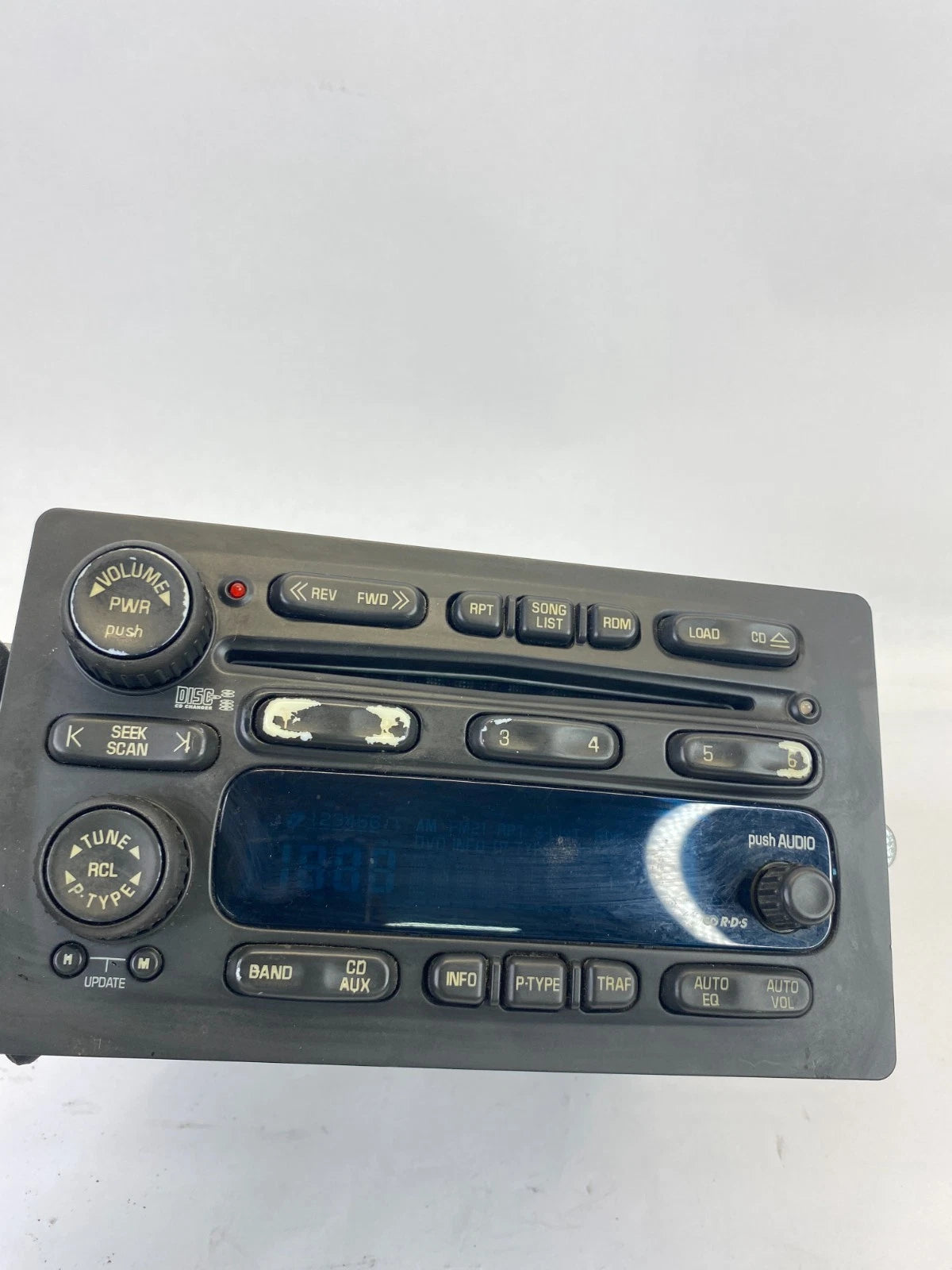 2003-2006 CHEVROLET TAHOE YUKON AM/FM RADIO RECEIVER CD DISC PLAYER 25753974 OEM