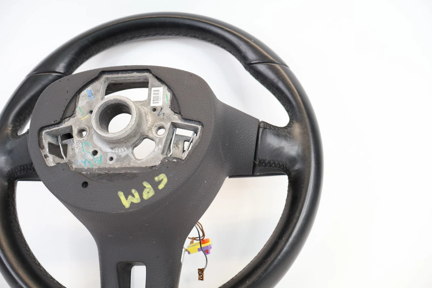 2012-2015 VOLKSWAGEN PASSAT STEERING WHEEL W/ AUDIO CONTROL SWITCH 561959537 OEM