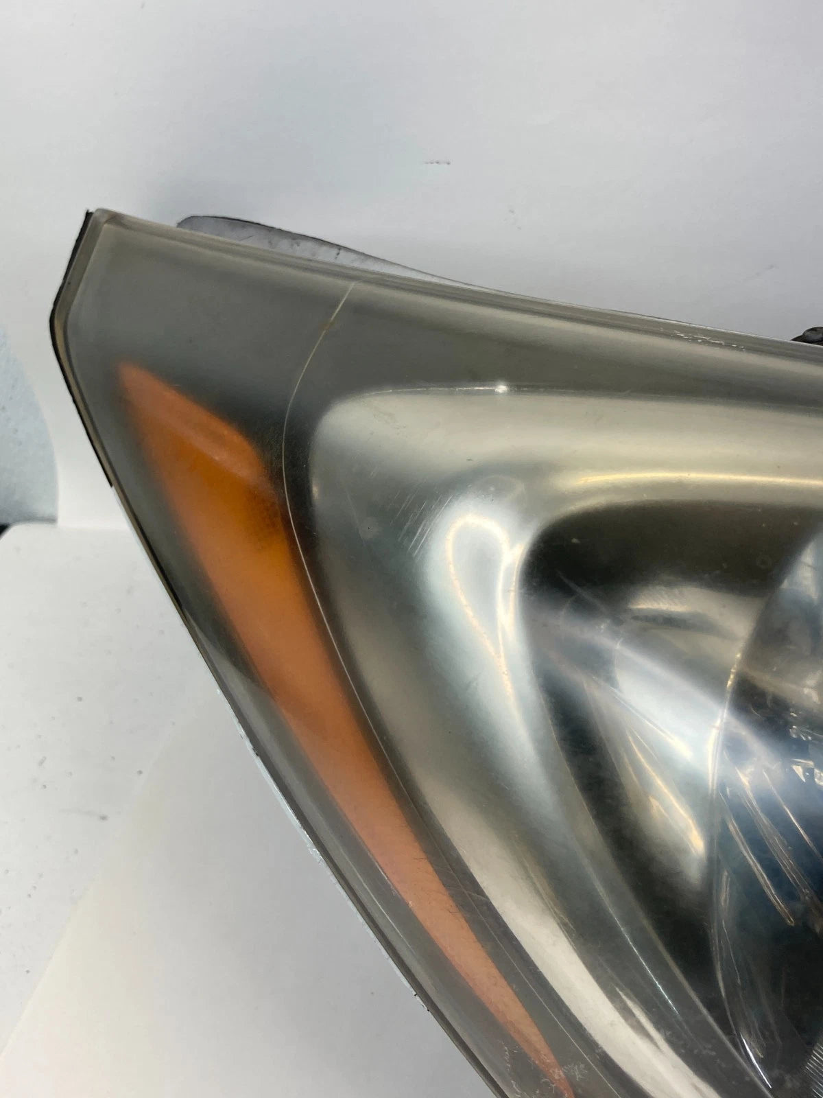 13-17 Hyundai Accent Front Right Passenger Side Headlight Headlamp AFTERMARKET