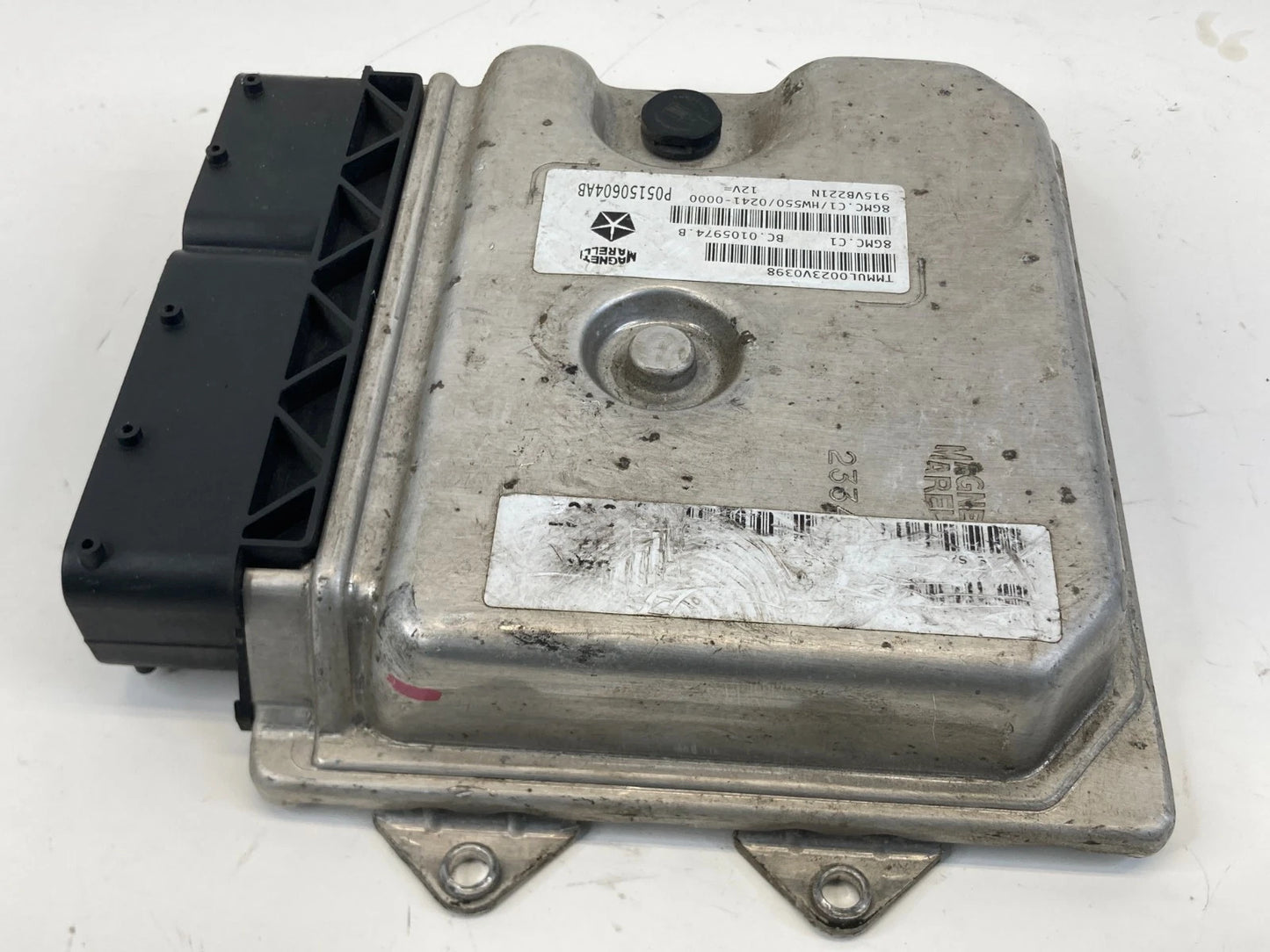 12 13 Fiat 500 1.4L L4 A/T ENGINE COMPUTER CONTROL MODULE ECM ECU PCM 05150604AB