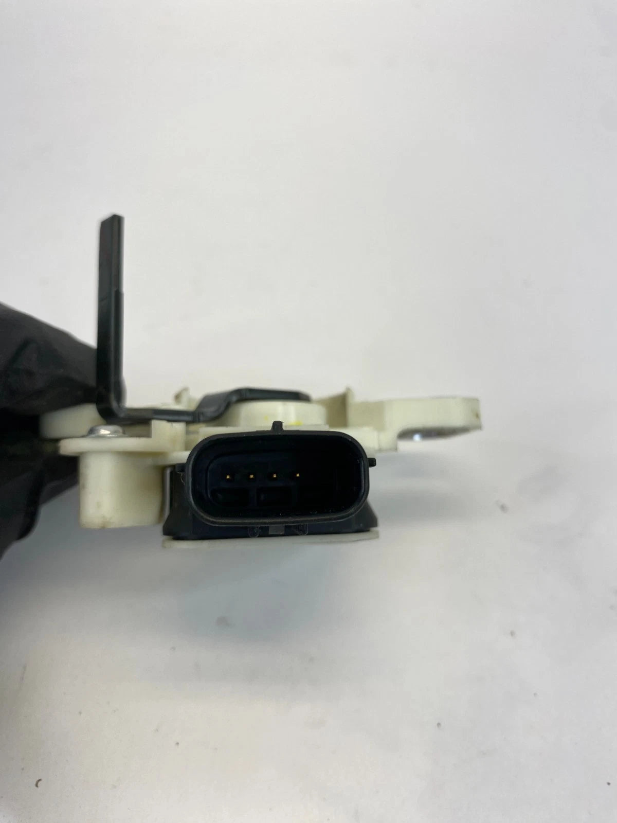 12-15 TOYOTA PRIUS HYBRID BRAKE PEDAL POSITION STROKE SENSOR OEM 89510-47050 OEM