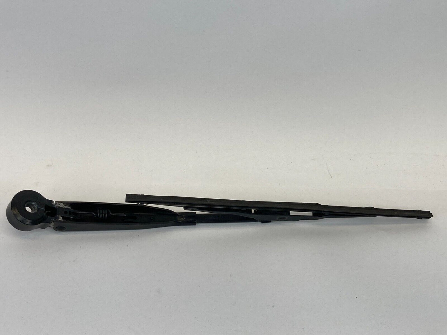 07-12 Dodge Caliber Hatchback Rear Windshield Wiper Arm & Blade 05303787AD OEM