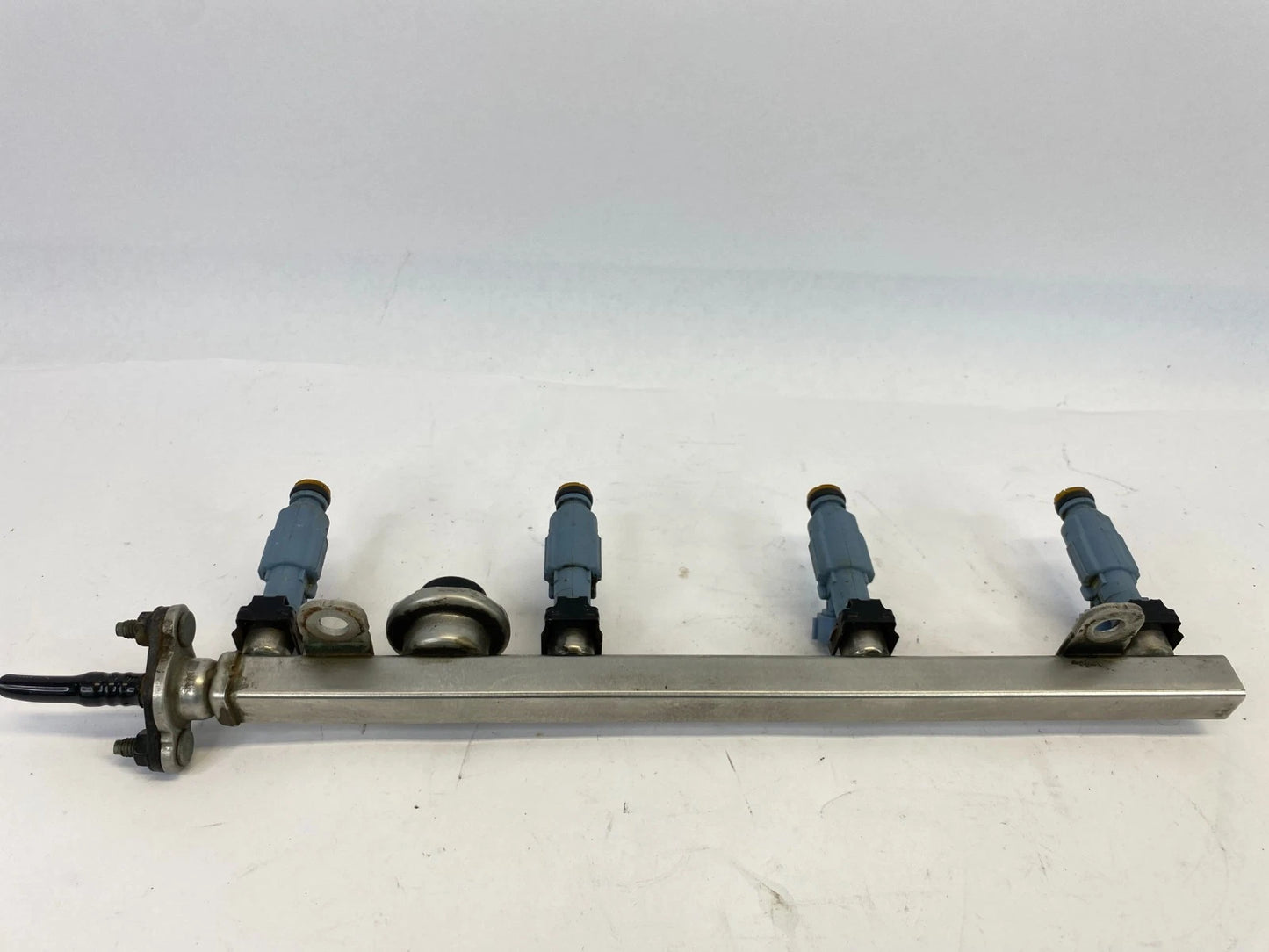 2011-2015 HYUNDAI SONATA HYBRID 2010-2012 SANTA FE 2.4L FUEL INJECTOR RAIL OEM