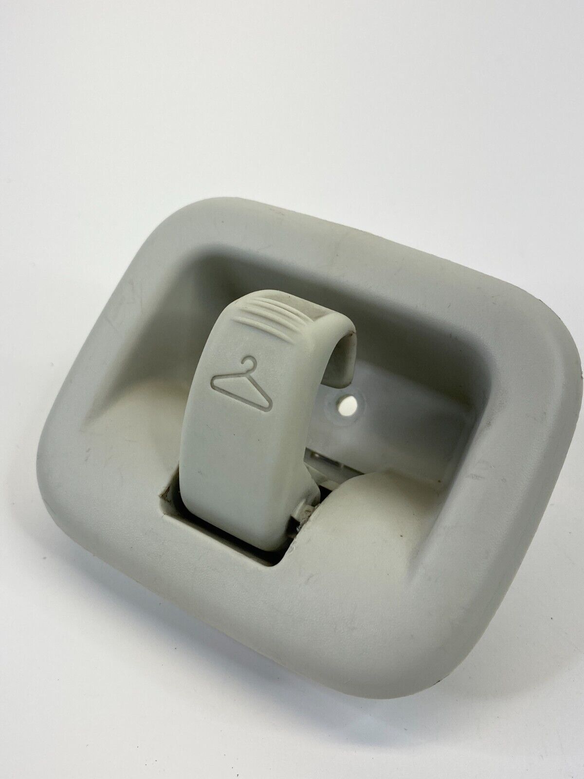 2009-2014 Volkswagen Routan Interior Inner Roof Hanger Coat Hook Cover L0051505