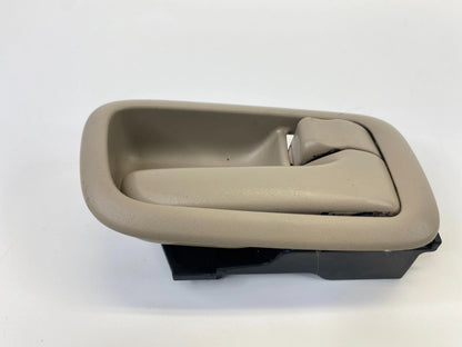 1997-2001 LEXUS ES300 REAR RIGHT PASSENGER SIDE INTERIOR DOOR HANDLE ASSY OEM