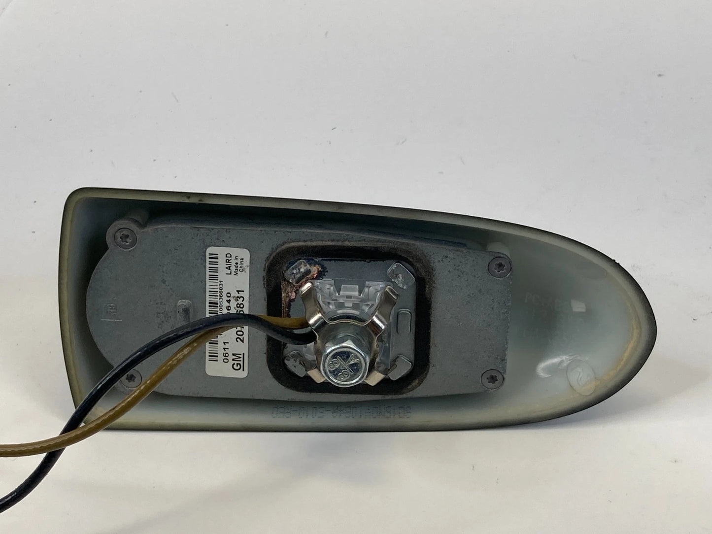 2011-2016 Buick LaCrosse Roof Shark Mount Antenna Mast Assembly 20786831 OEM