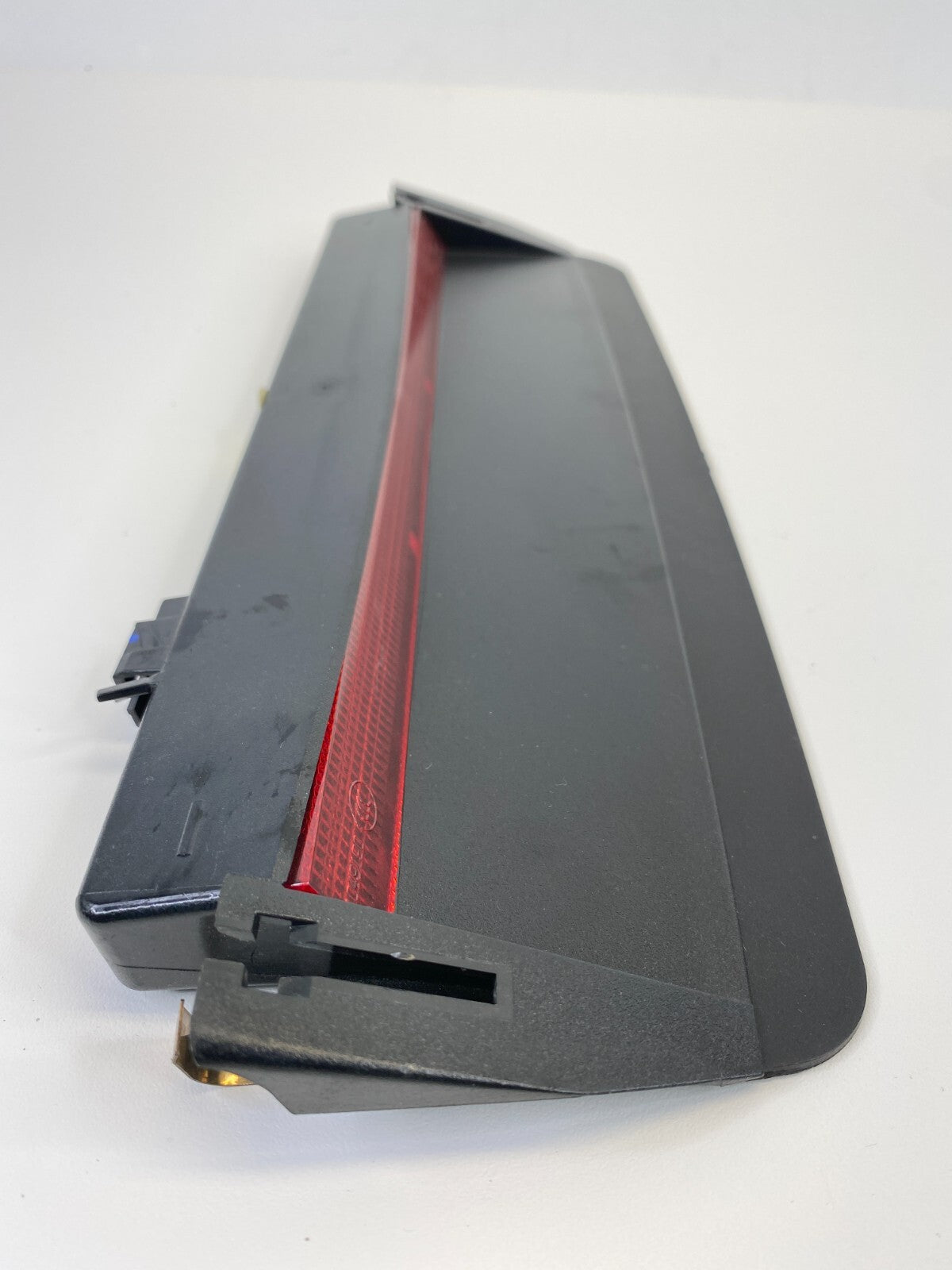 09-17 Volkswagen CC Rear Third Brake Stop Light Lamp High Mount 3C8-945-087 OEM