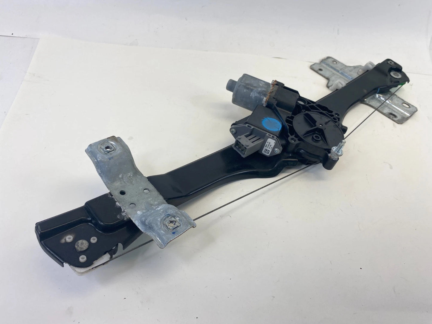 2008-2017 BUICK ENCLAVE FRONT LEFT SIDE DOOR POWER WINDOW MOTOR W/ REGULATOR