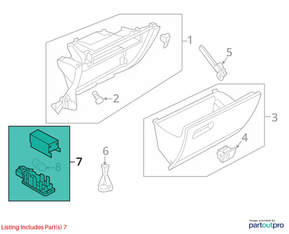 2007-2018 VW VOLKSWAGEN JETTA INNER WARNING LIGHT GLOVE BOX LAMP 7L0947415 OEM