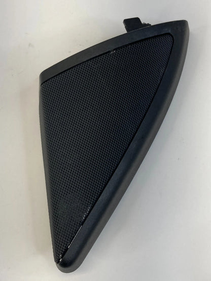 06-11 MERCEDES-BENZ CLS500 FRONT RIGHT DOOR CORNER COVER W/ TWEETER A2197250298