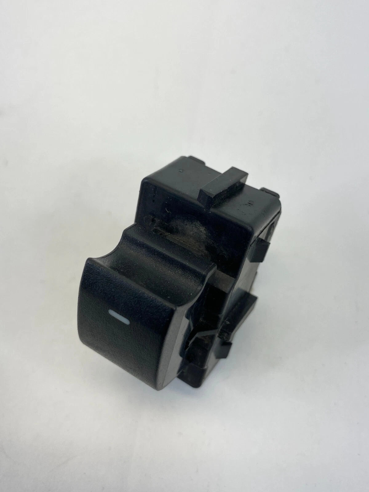 2008-2012 FORD ESCAPE REAR LEFT SIDE DOOR POWER WINDOW SWITCH 8L8T-14529-ABW