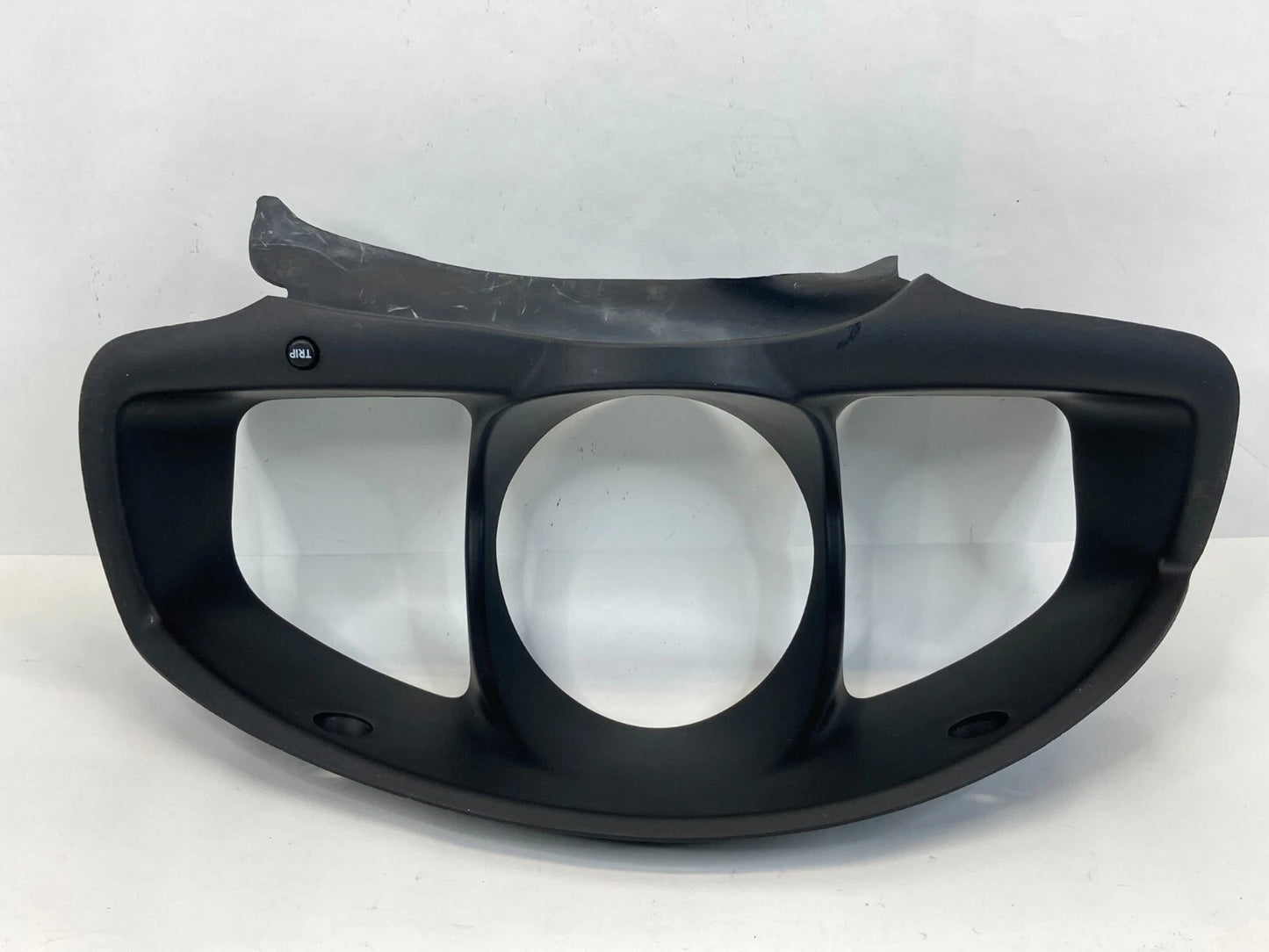 2005-2010 KIA SPORTAGE DASH INSTRUMENT PANEL SPEEDOMETER CLUSTER BEZEL TRIM OEM