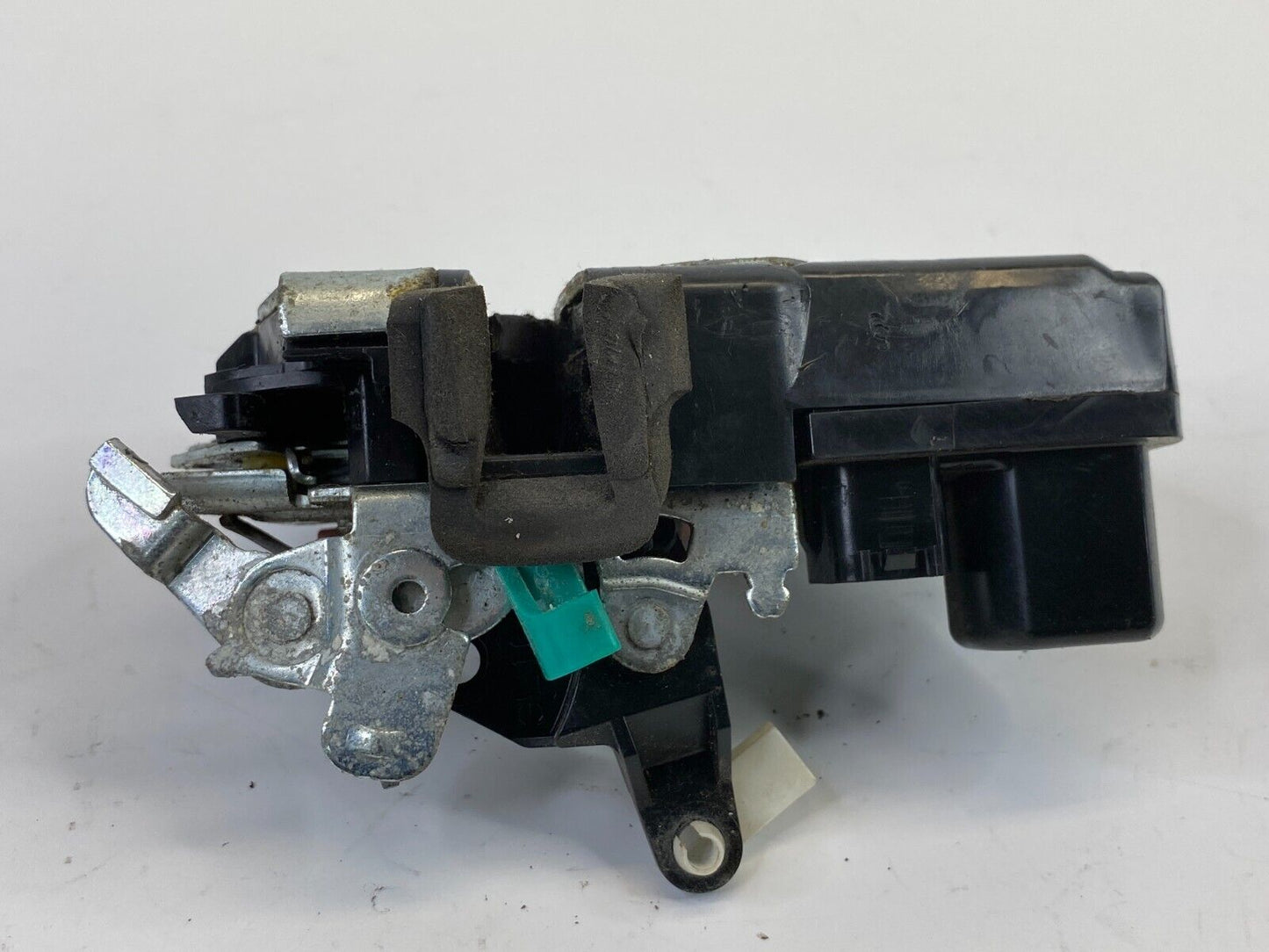 05-10 Chrysler 300 06-08 Dodge Magnum Front Left Driver Door Lock Latch Actuator