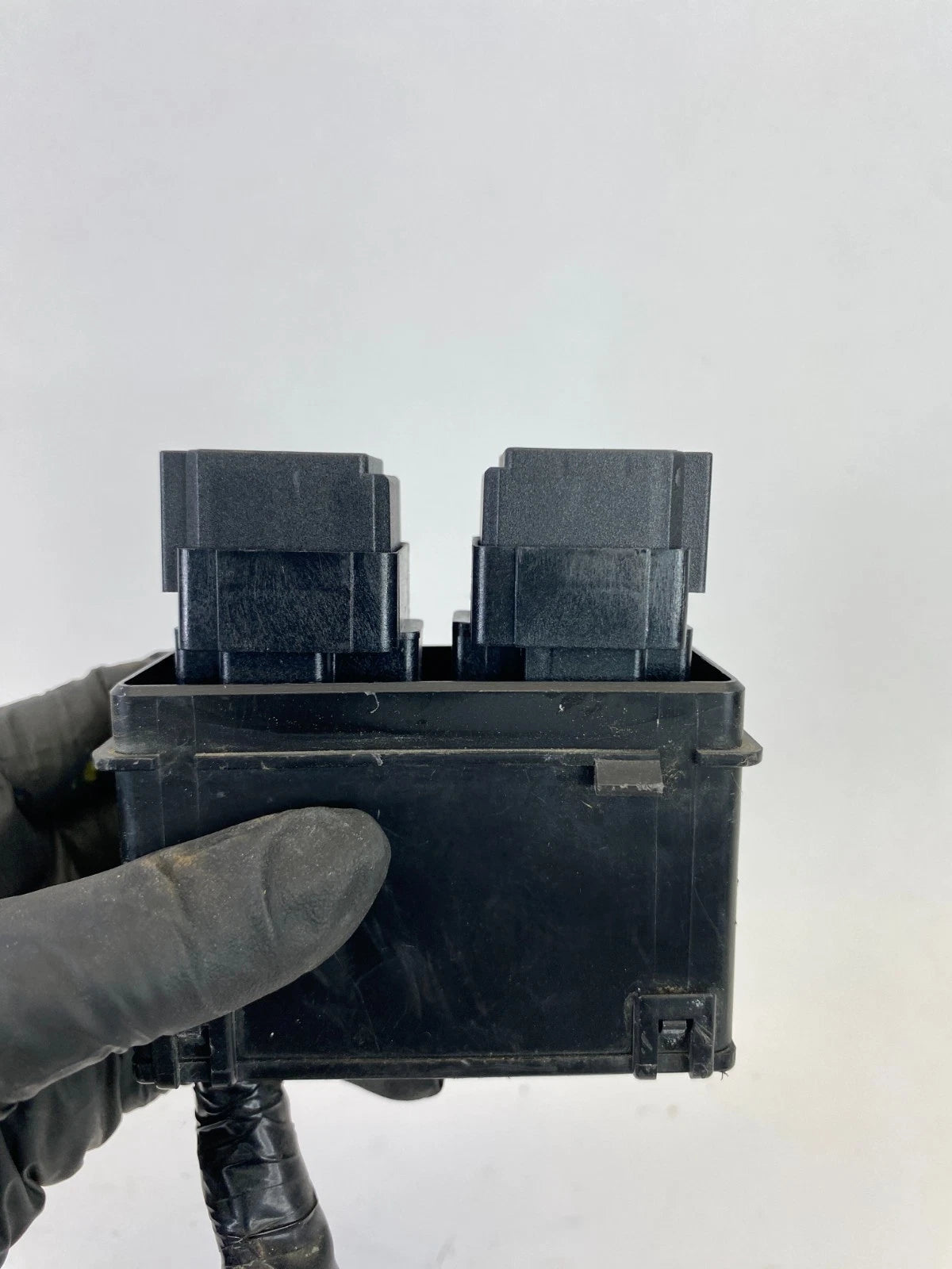 2008-2013 INFINITI G37 3.7L ENGINE VVEL PWM RELAY CONTROL MODULE BOX UNIT OEM
