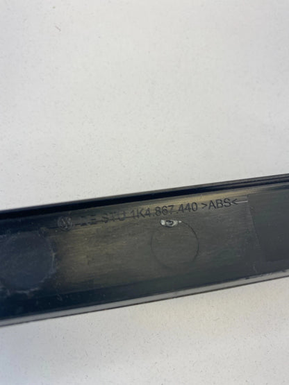 2005-2009 VOLKSWAGEN JETTA FRONT RIGHT PASSENGER DOOR TRIM MOLDING 1K4-867-440