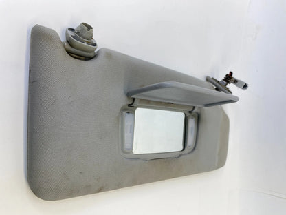 03-07 HONDA ACCORD FRONT RIGHT PASSENGER SIDE SUN VISOR ILLUMINATED MIRROR OEM