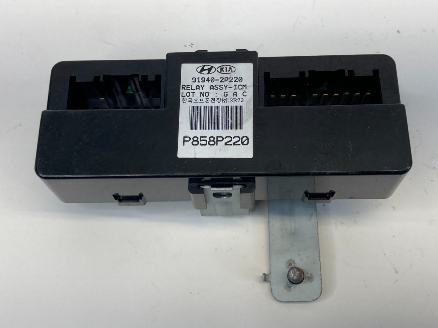 2011 2012 2013 Kia Sorento ICM Ignition Control Module Relay 31940-2P220 OEM