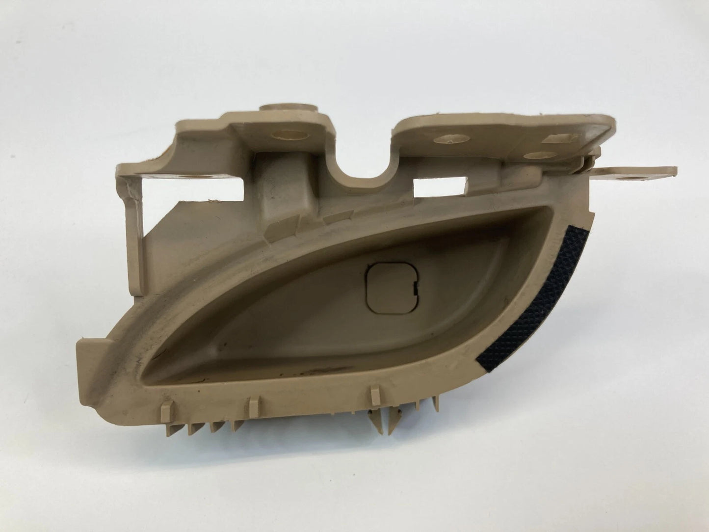 2011-2014 HYUNDAI SONATA REAR RIGHT SIDE DOOR INNER PULL HANDLE 83740-3S050