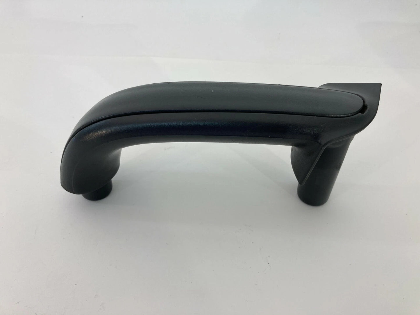 2003-2006 KIA SORENTO REAR RIGHT PASSENGER DOOR INNER INTERIOR PULL HANDLE OEM