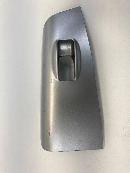 2005-2010 KIA SPORTAGE REAR RIGHT SIDE DOOR WINDOW SWITCH BEZEL 93580-1F500 OEM