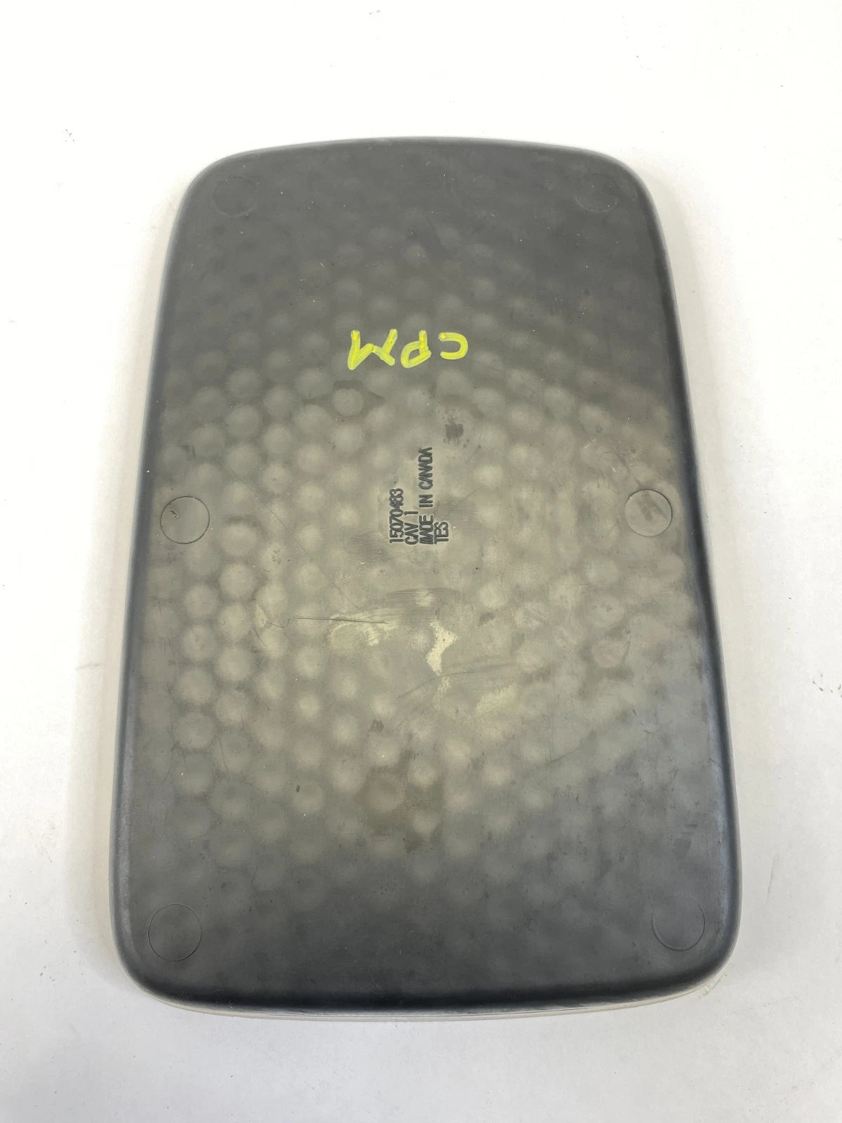 2003-2006 CHEVROLET TAHOE CENTER CONSOLE ARMREST MAT RUBBER INSERT 15070483 OEM