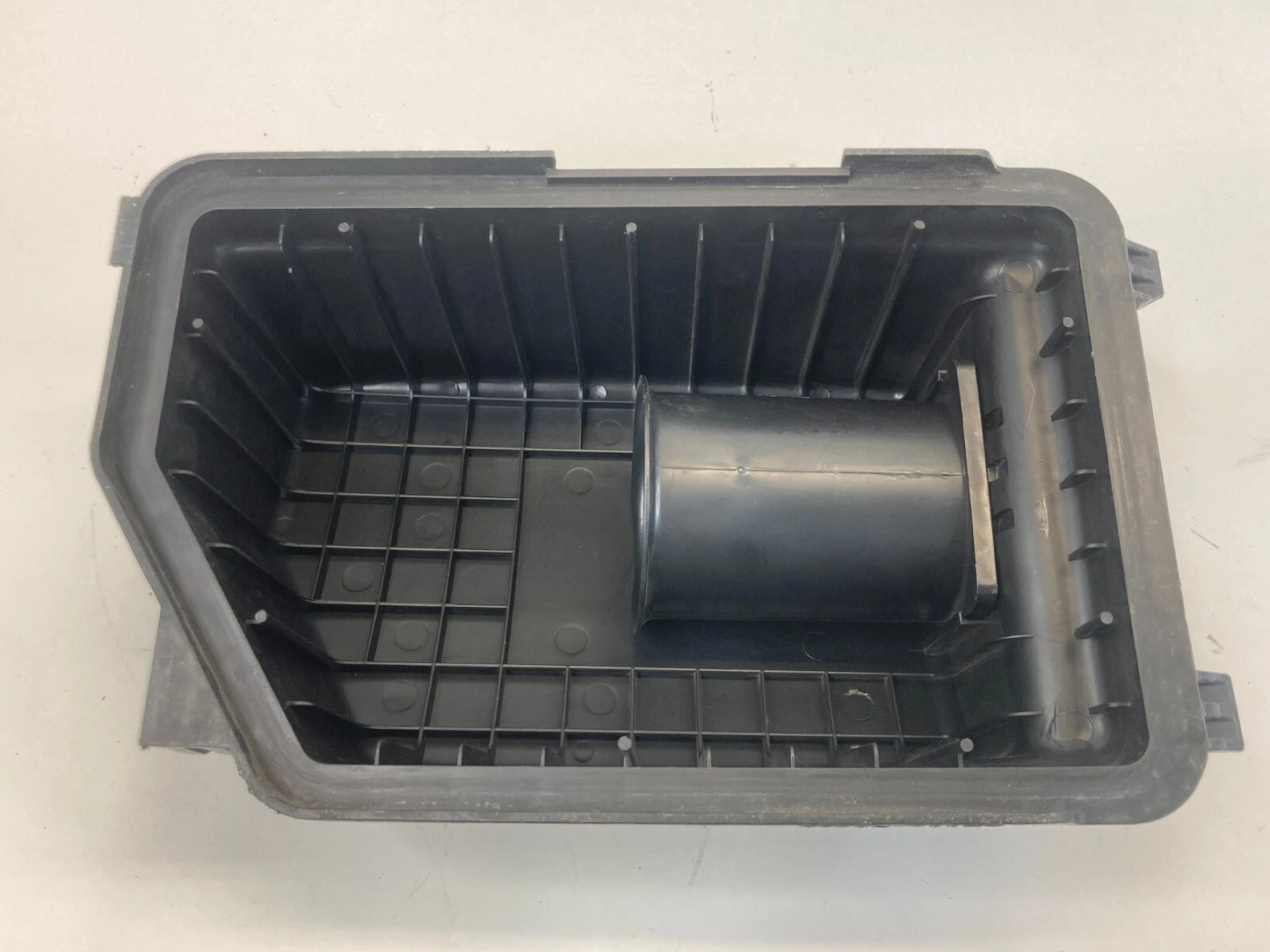 13 14 15 16 17 HYUNDAI ELANTRA GT AIR INTAKE BOX UPPER CLEANER HOUSING COVER OEM