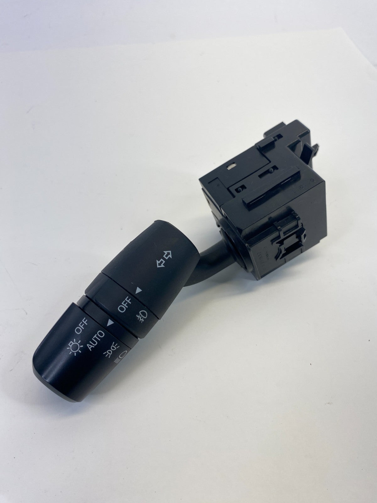 2014-2016 Mazda 3 Mazda3 Turn Signal Headlight Combo Control Switch Lever Assy