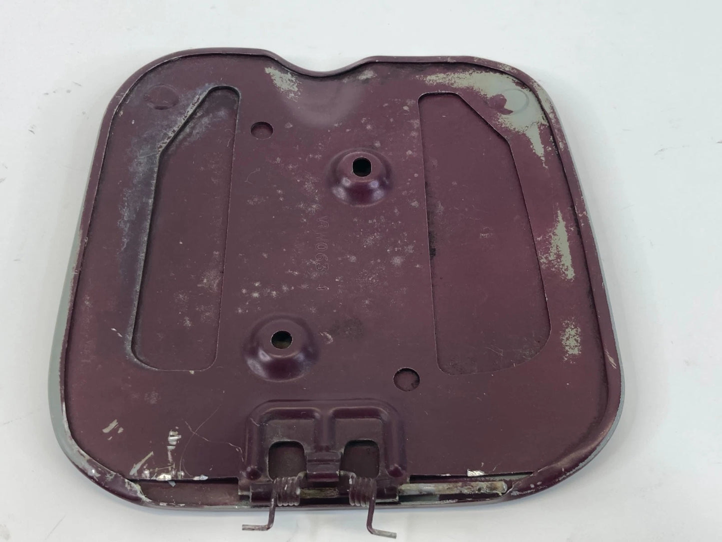 2000-2007 CHEVROLET MONTE CARLO REAR LEFT DRIVER SIDE FUEL FILLER FLAP PANEL OEM