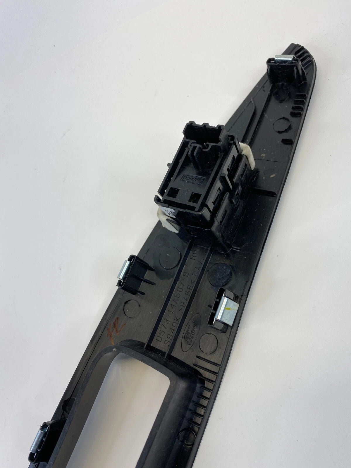 2013-2020 FORD FUSION FRONT RIGHT DOOR WINDOW SWITCH DS73-14A567-B OEM