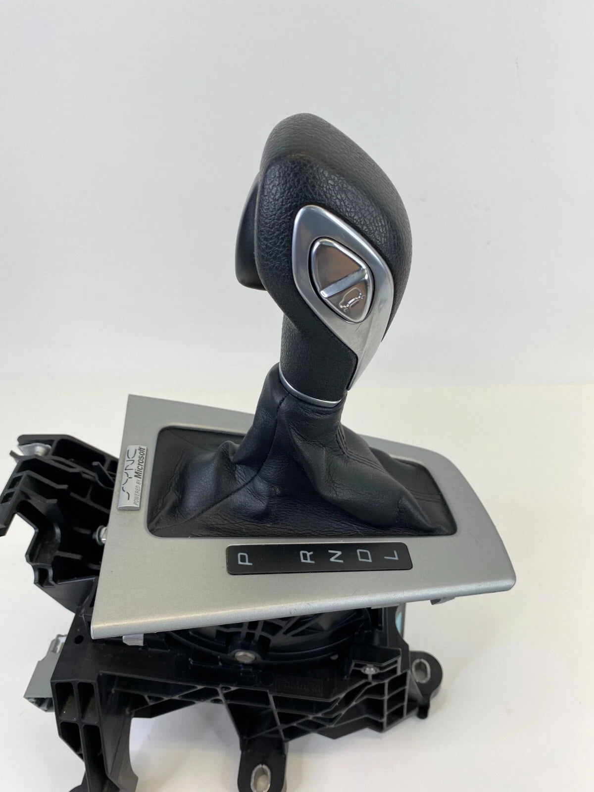 2012-2014 FORD FOCUS A/T CENTER CONSOLE FLOOR GEAR SHIFTER LEVER HANDLE ASSEMBLY