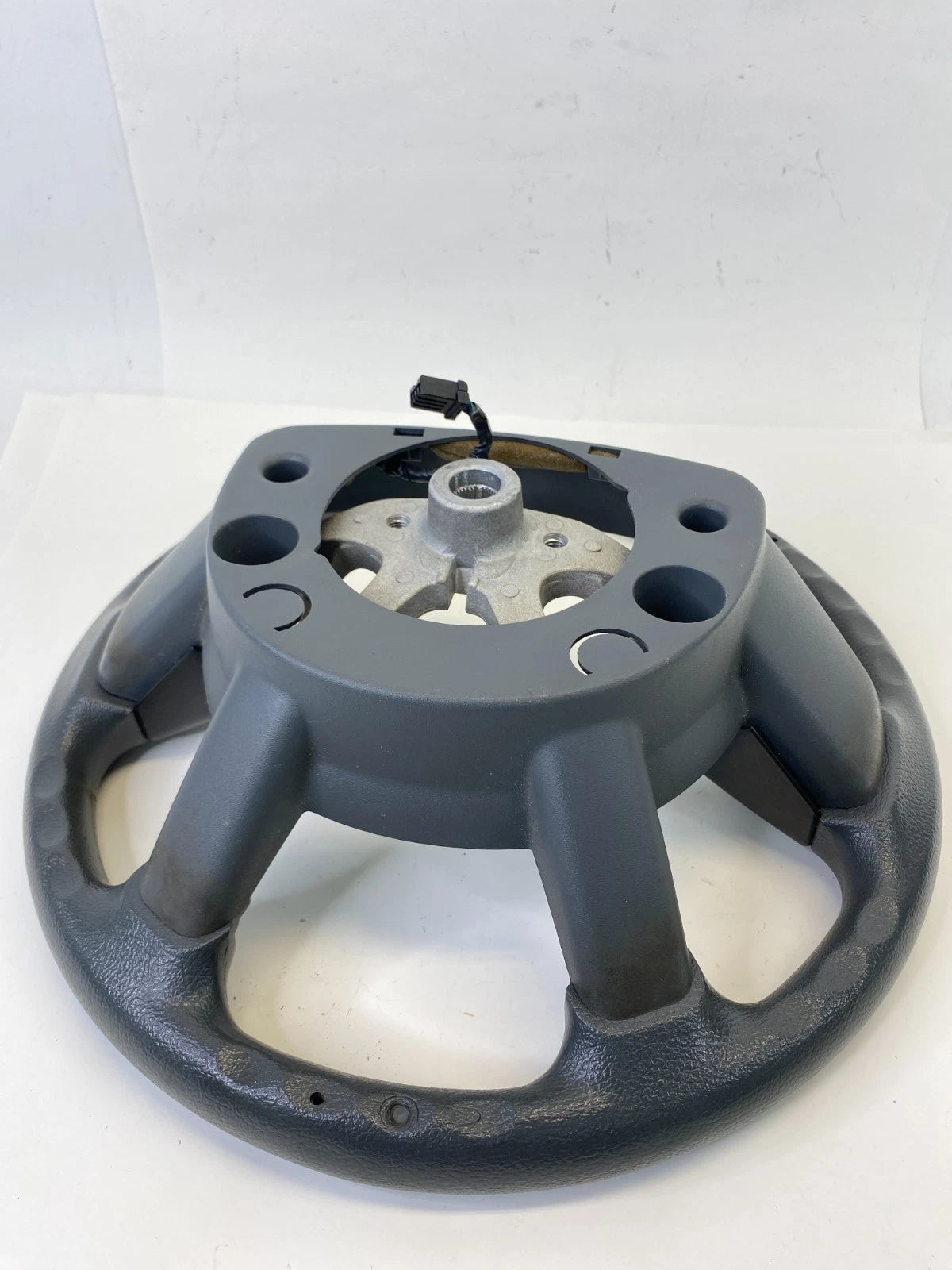 2007 DODGE DAKOTA ST STEERING WHEEL FOUR SPOKE WITHOUT CRUISE CONTROL OEM