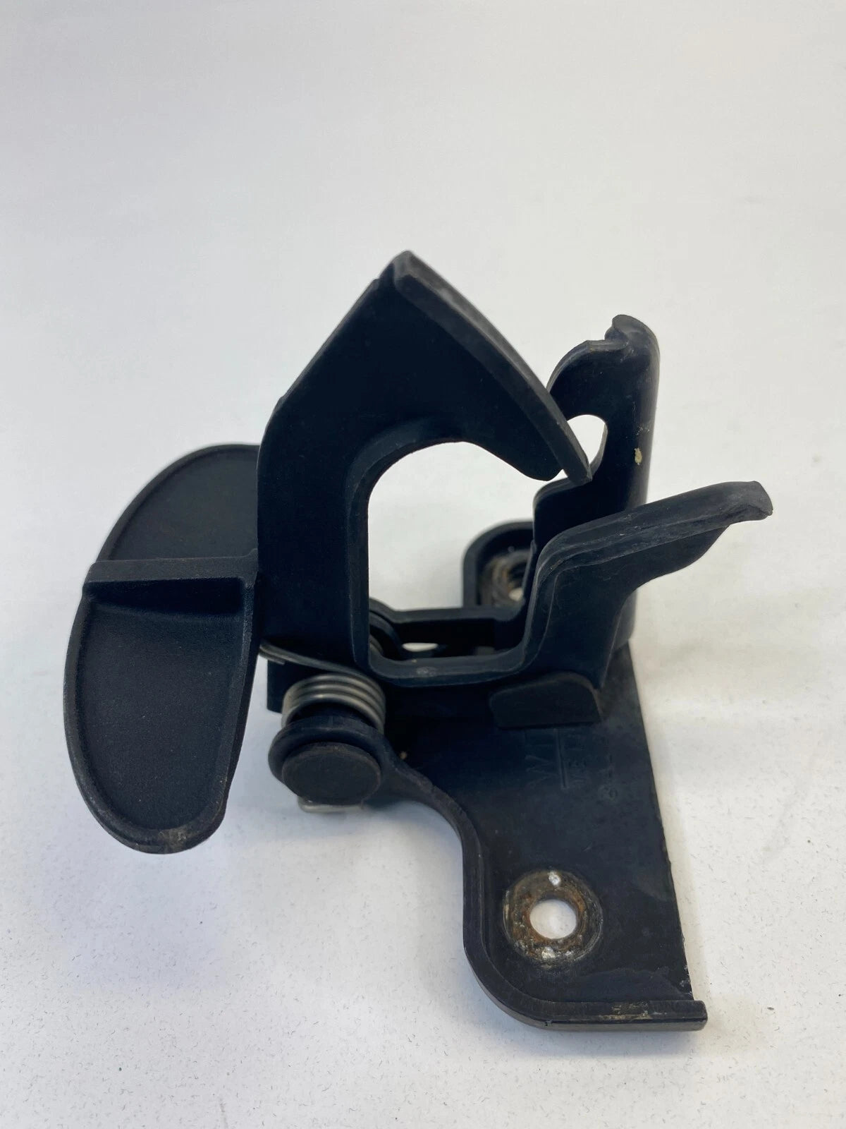 2006-2012 MERCEDES-BENZ R350 HOOD LOCK SAFETY CATCH RETAINING HOOK A2198800064