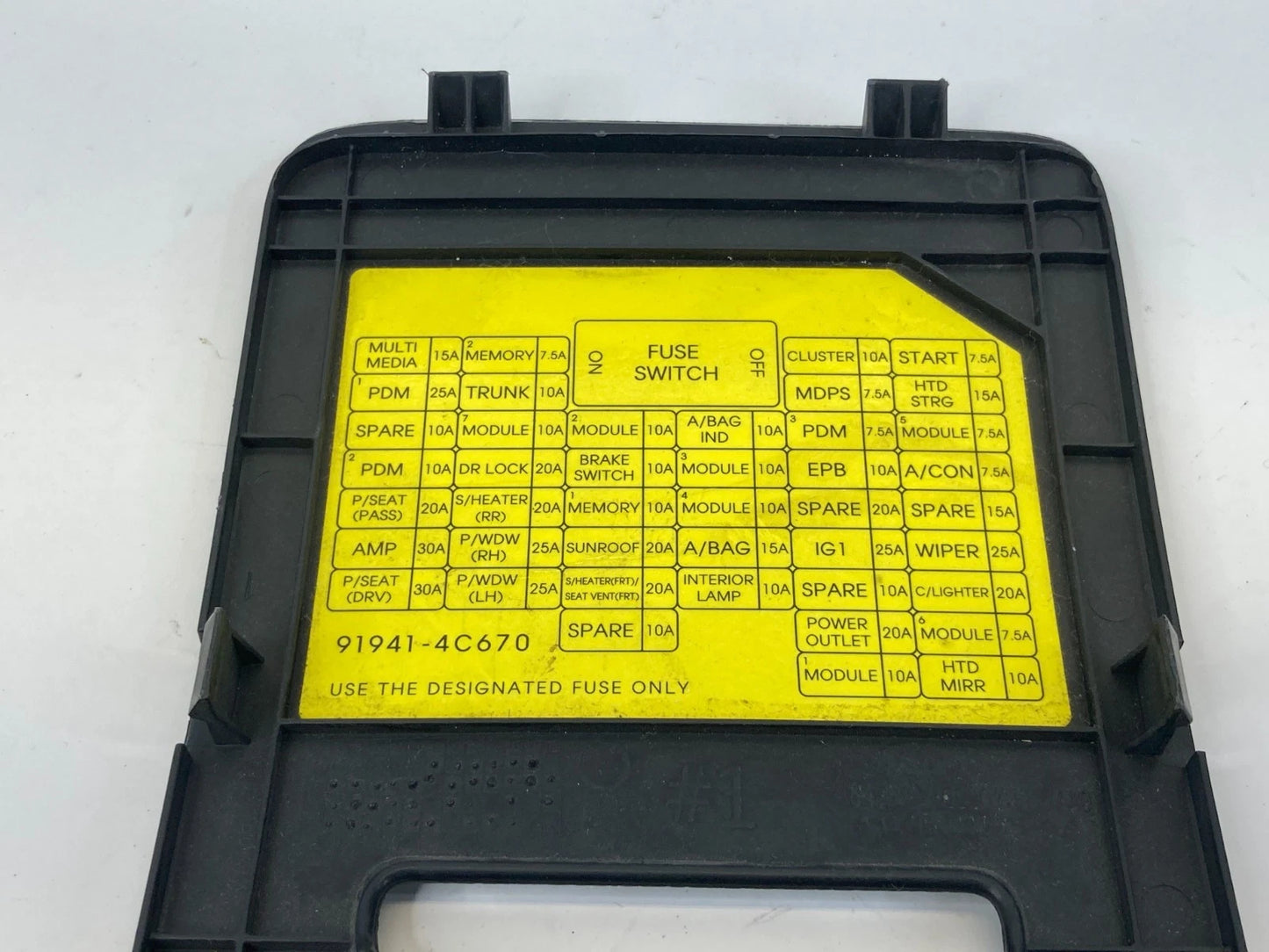 14 15 KIA OPTIMA 2.4L DASH LOWER LEFT SIDE OBD FUSE BOX TRIM COVER 91941-4C670