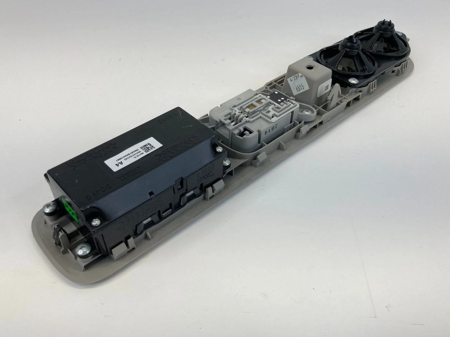 2011-2013 HONDA ODYSSEY REAR OVERHEAD CEILING LIGHT CLIMATE CONTROL VENT OEM