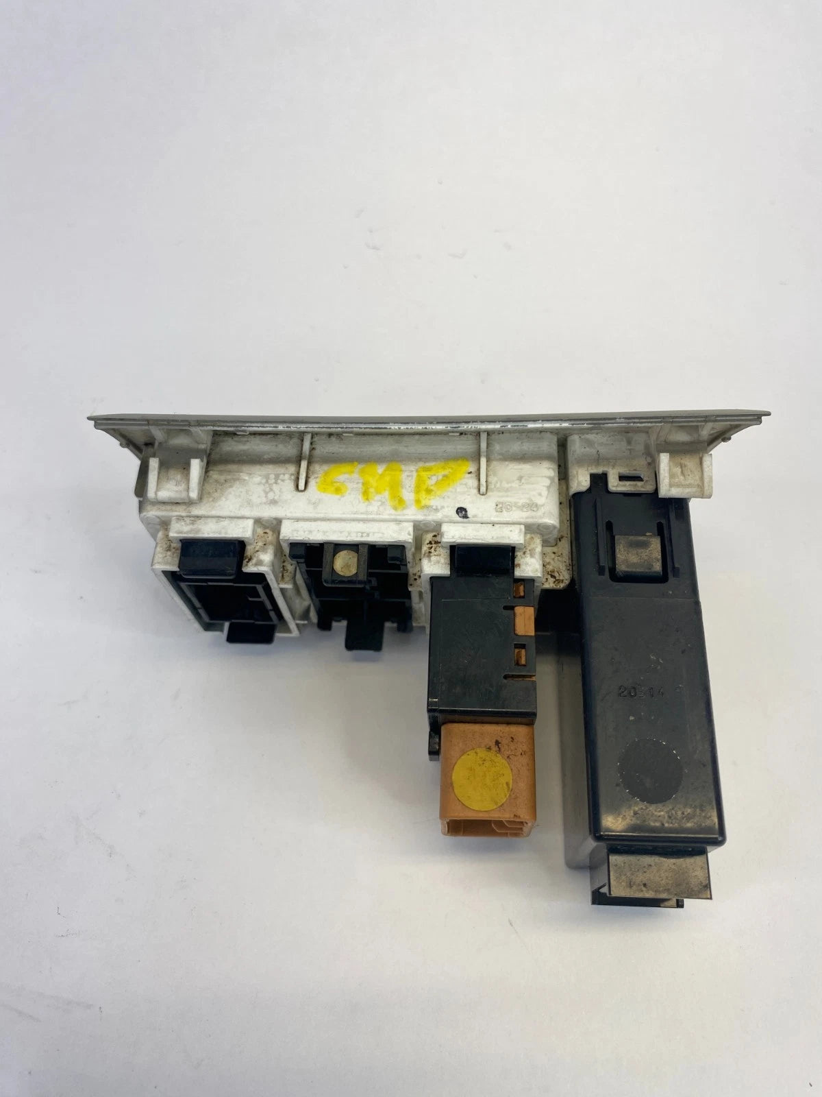 2010-2013 KIA FORTE DIMMER LIGHT TRACTION CONTROL SWITCH W BEZEL 93300-1M080 OEM