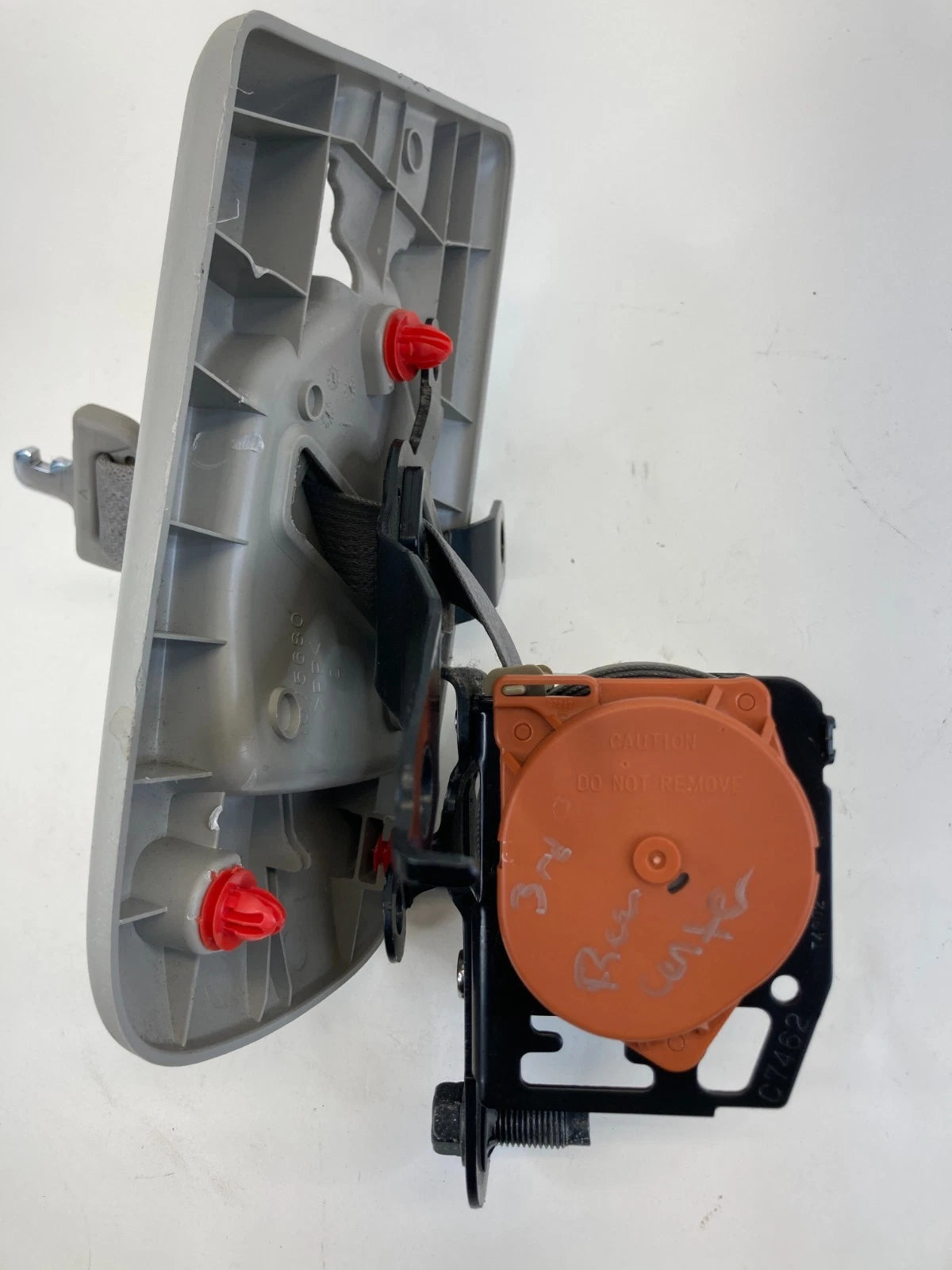 2011-2017 Nissan Quest Third Row Center Seat Belt Retractor Assembly OEM