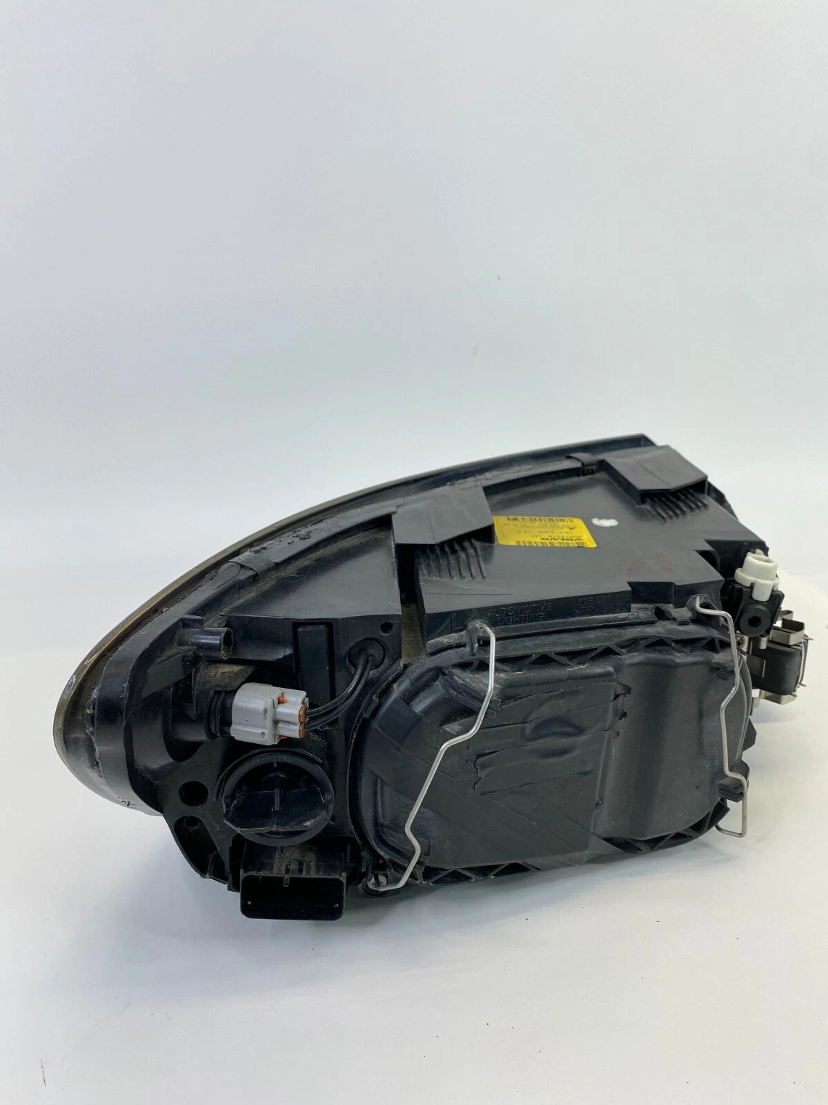 2003 2004 VOLVO S40 FRONT LEFT DRIVER HEADLIGHT HEADLAMP LAMP HALOGEN 30678318