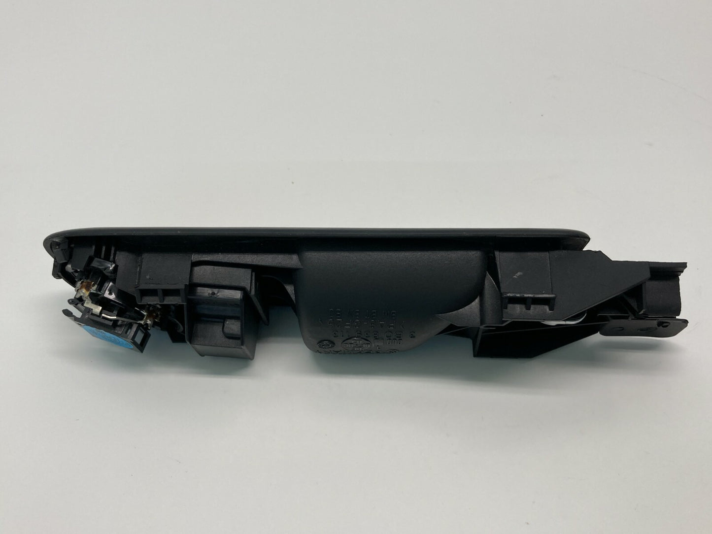 2001-2005 Volkswagen Passat Rear Left Side Interior Door Handle 3B0839113 OEM