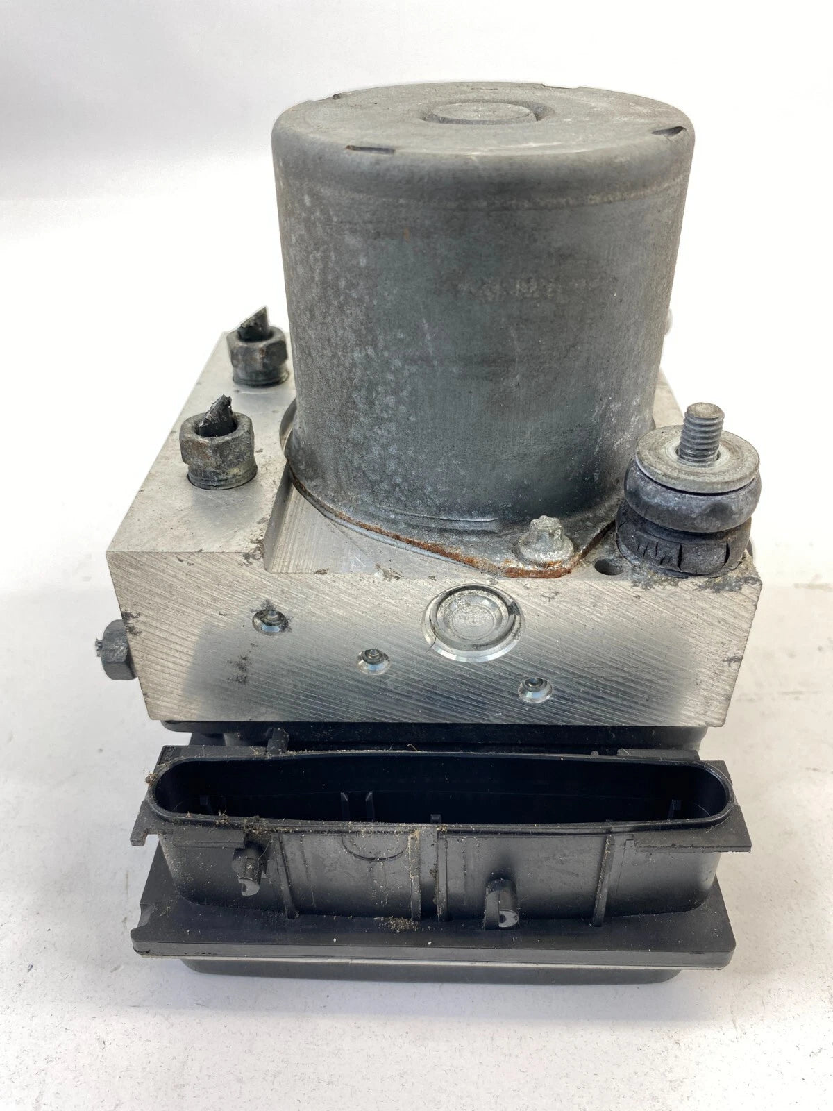 09 10 SUBARU FORESTER 2.5L H4 AT AWD ABS ANTI LOCK BRAKE PUMP MODULE 27536-SC002