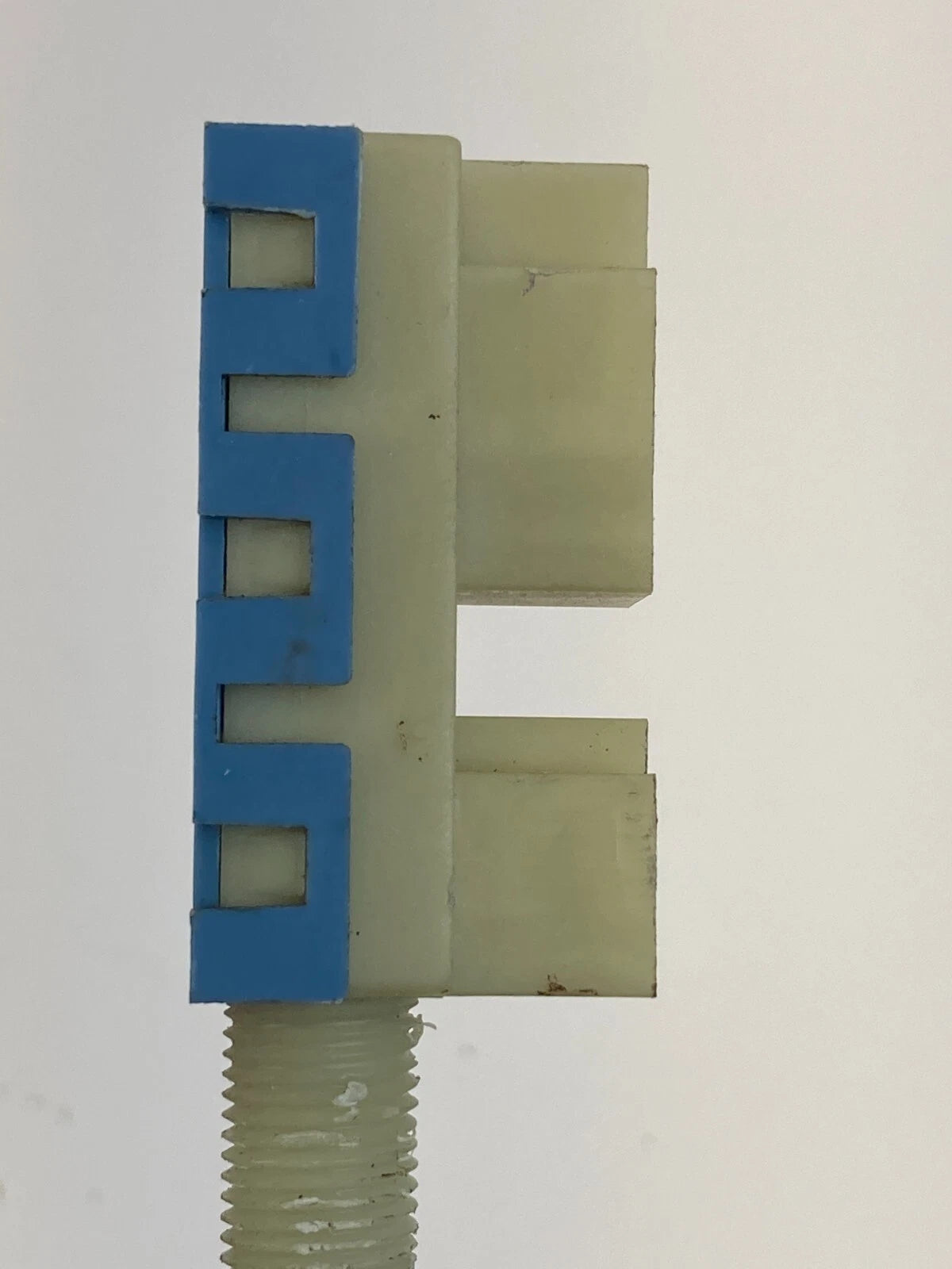 1997-2005 BUICK CENTURY 3.1L A/T BRAKE LIGHT STOP LAMP STOPLAMP BUTTON SWITCH